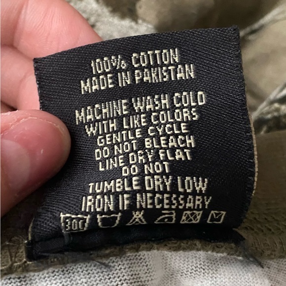 PROPERTIES TREES CAMOUFLAGE‎ WOMEN'S MUSCLE TEE SIZE MEDIUM - Picture 4 of 4